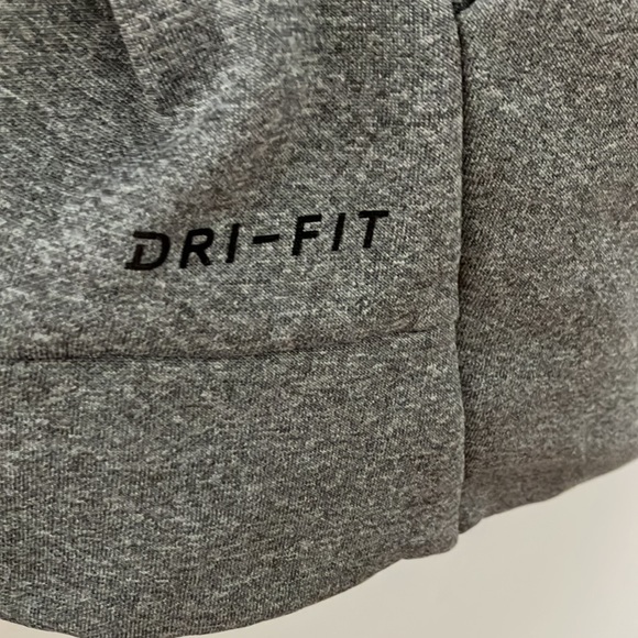 Nike Dri-fit Hoodie - Picture 3 of 6